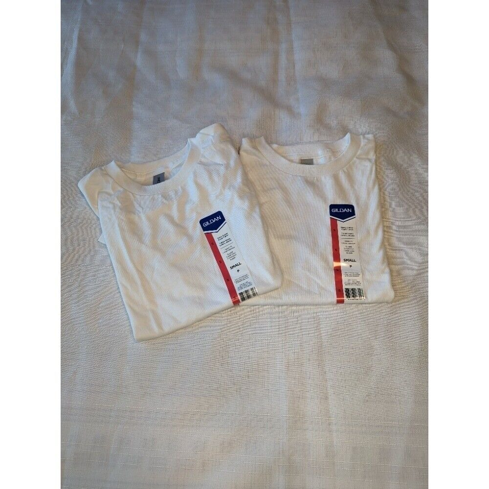 Gildan Basic White Cotton‎ T Shirts New With Tags (Two Pack)